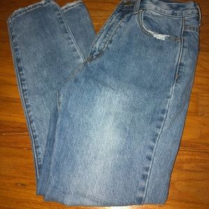 Woman jeans never worn